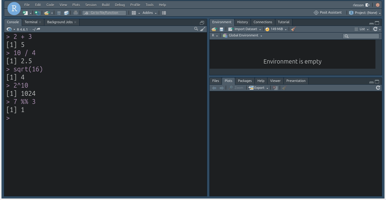 RStudio console showing basic arithmetic: 2 + 3 gives 5, 10 / 4 gives 2.5, sqrt(16) gives 4, 2^10 gives 1024, 7 %% 3 gives 1